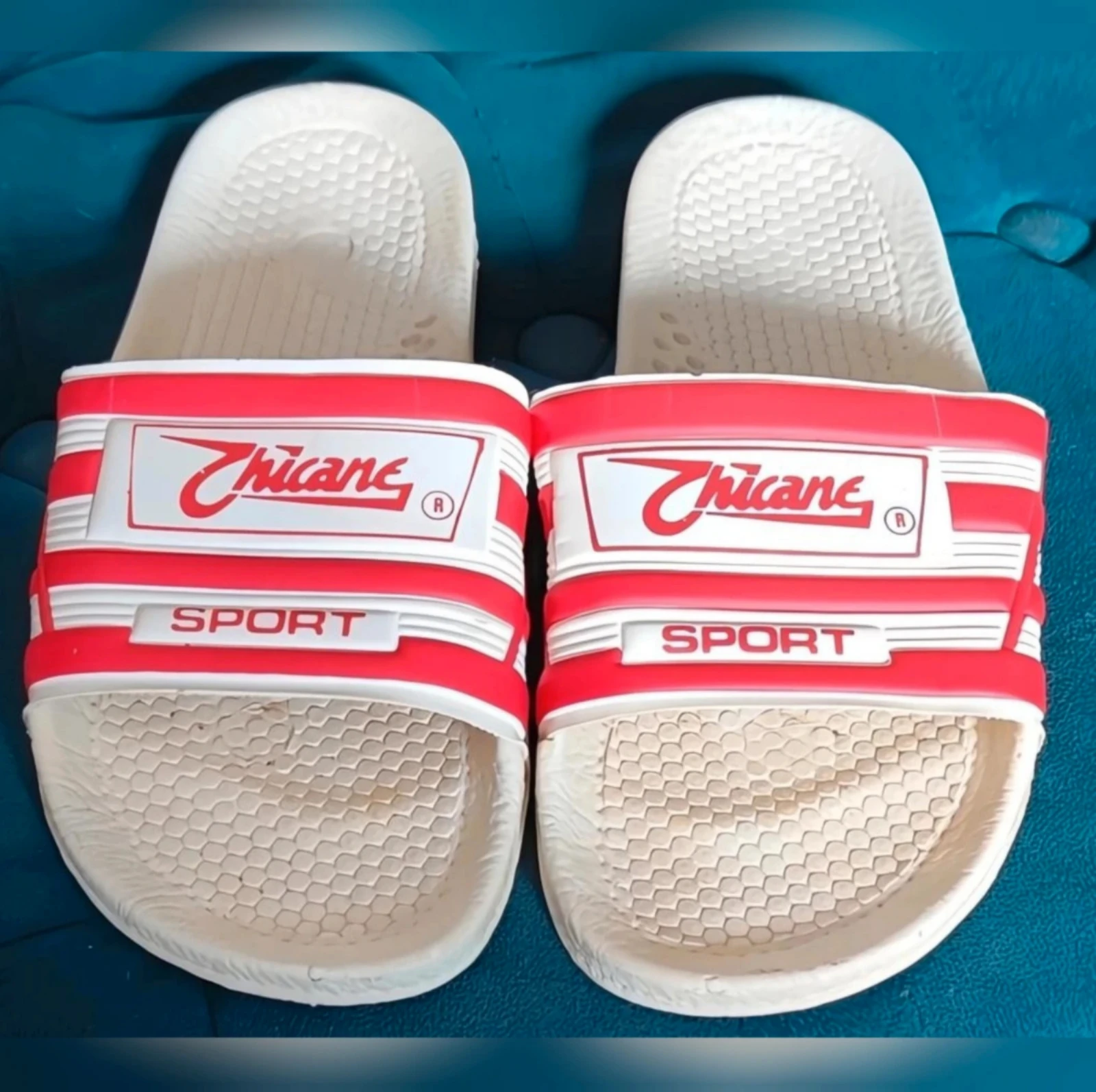 Wit met rode Chicane slippers maat 38 Unisex